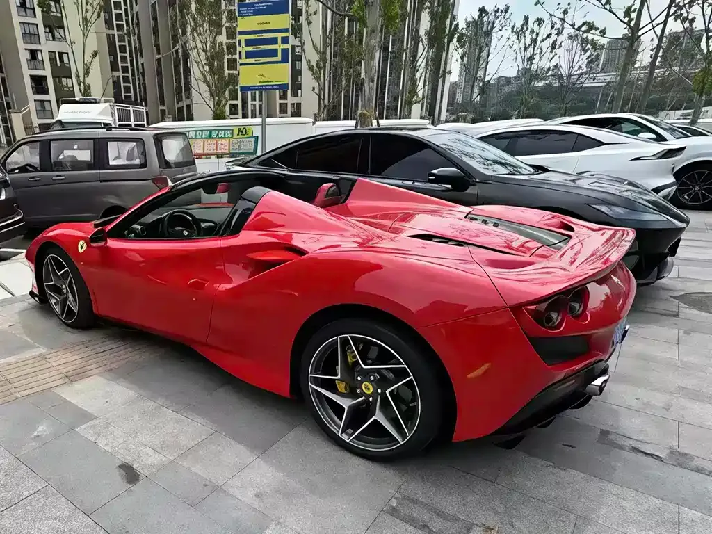 Ferrari F8 2022 из CN, фото 2