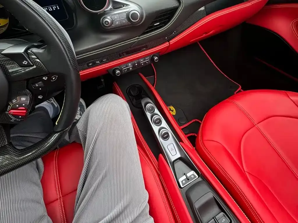 Ferrari F8 2022 из CN, фото 7