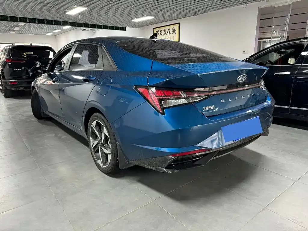 Hyundai Elantra 2022 из CN, фото 4
