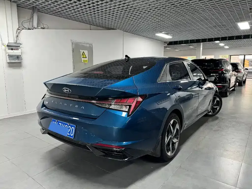 Hyundai Elantra 2022 из CN, фото 5