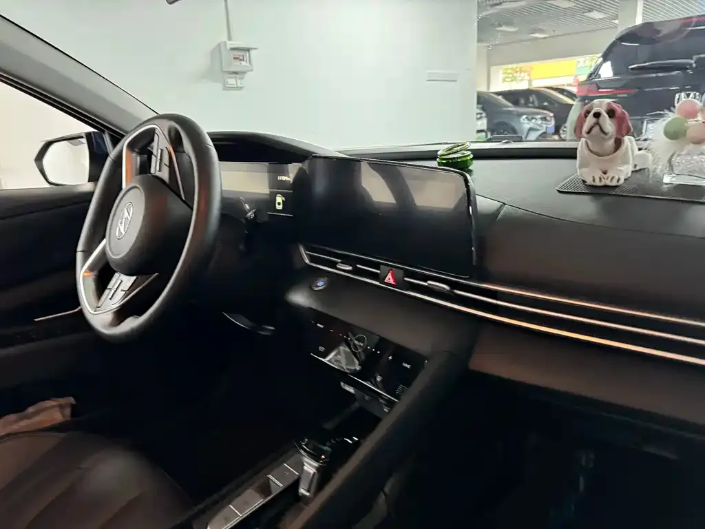 Hyundai Elantra 2022 из CN, фото 9