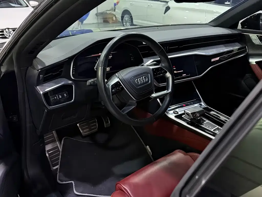Audi A7L 2024 из CN, фото 4