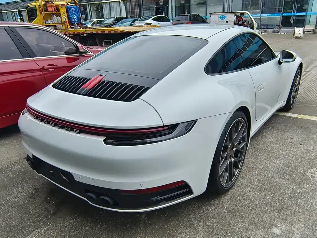 Porsche 911 2022 из CN, фото 4