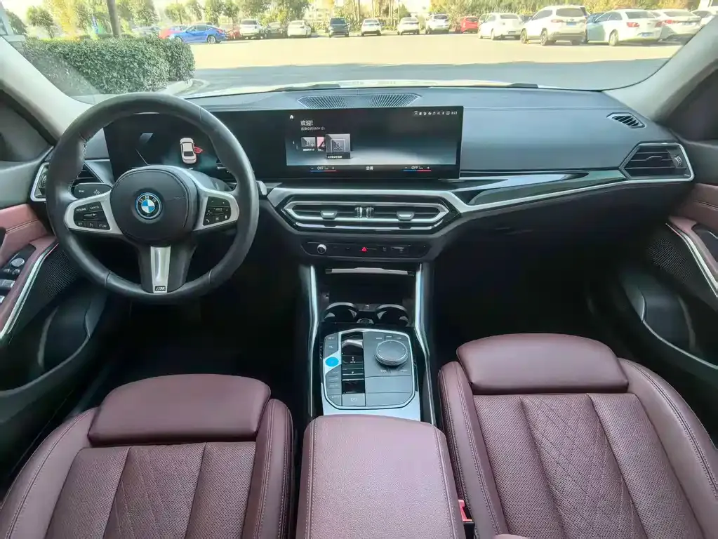 BMW i3 2023 из CN, фото 10