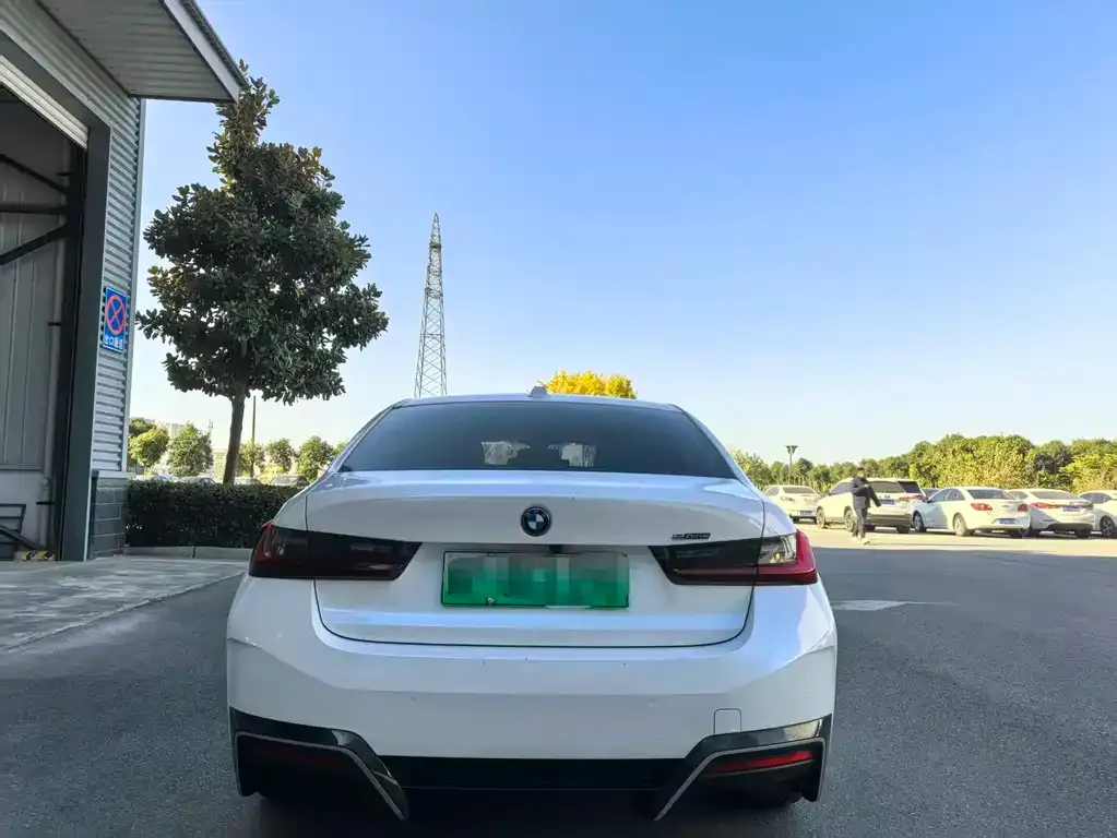BMW i3 2023 из CN, фото 4