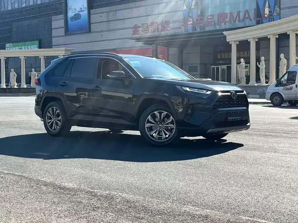 Toyota RAV4 2024 из CN, фото 3