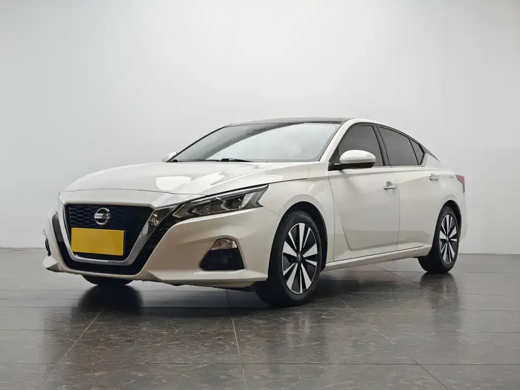 Nissan Teana 2023 из CN, фото 1