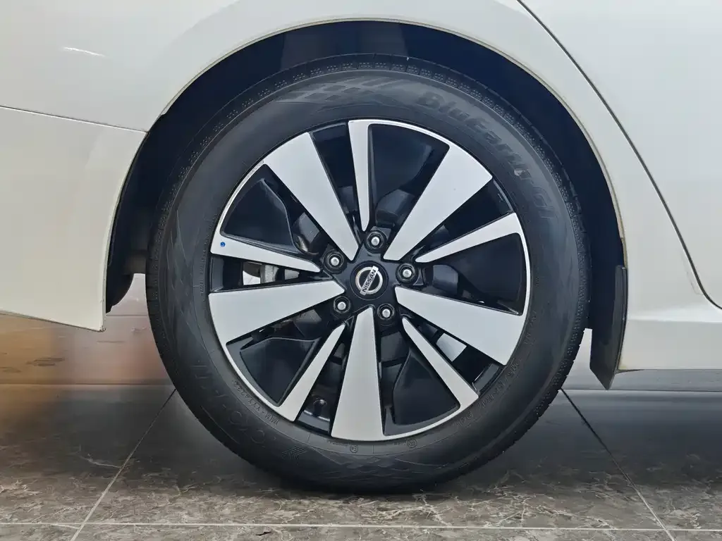Nissan Teana 2023 из CN, фото 9