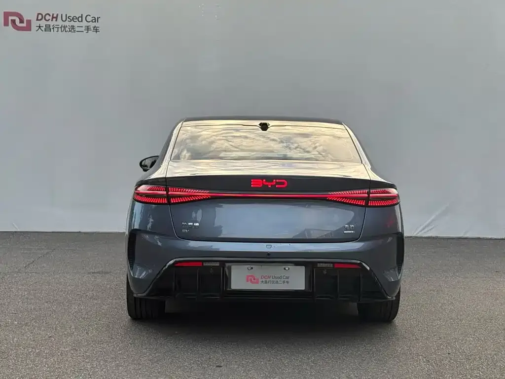 BYD Seal — фото 4