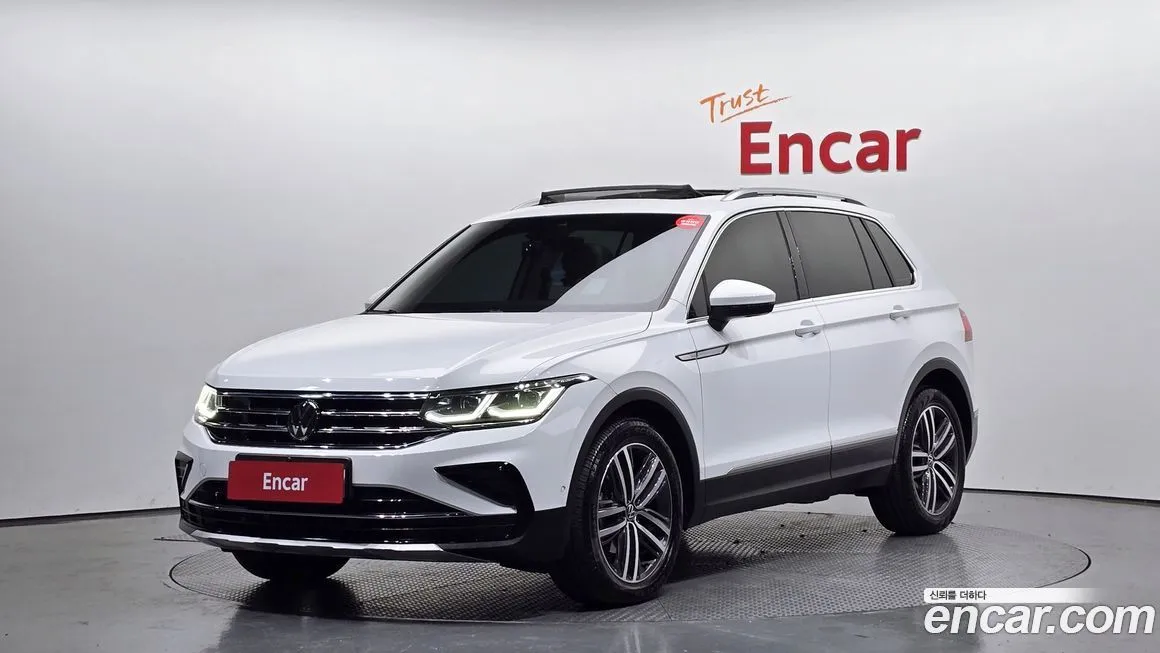 Volkswagen Tiguan — фото 1