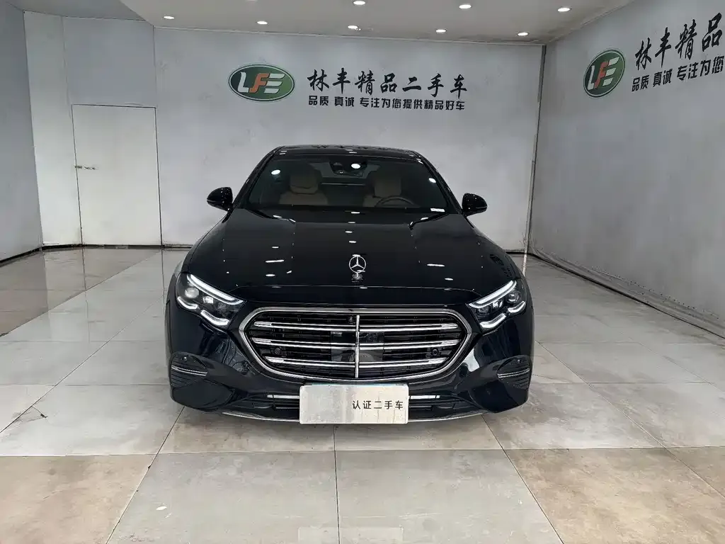 Mercedes-Benz E-Class 2024 из CN, фото 2