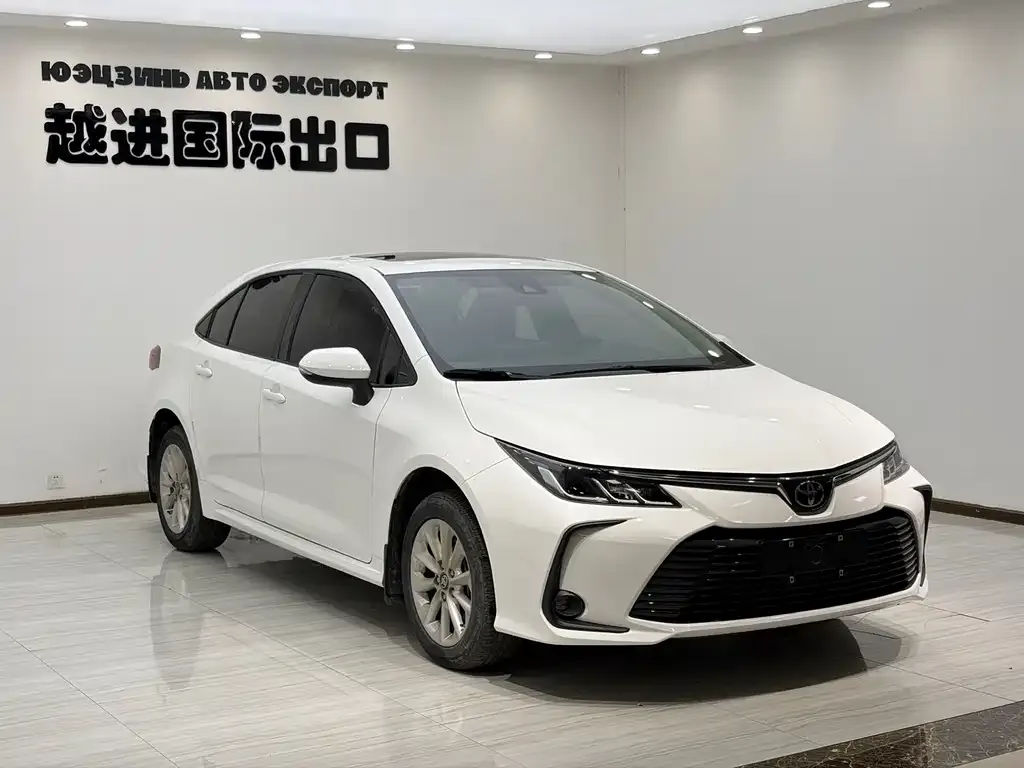 Toyota Corolla 2022 из CN, фото 3