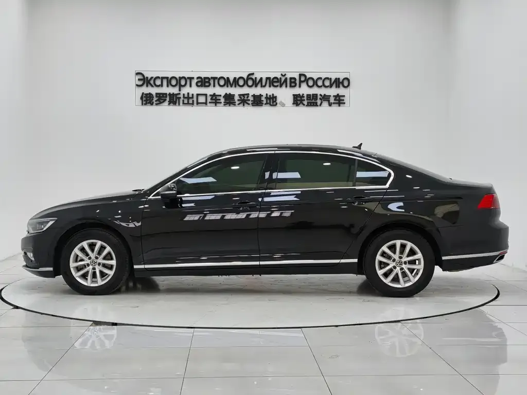 Volkswagen Magotan 2023 из CN, фото 6