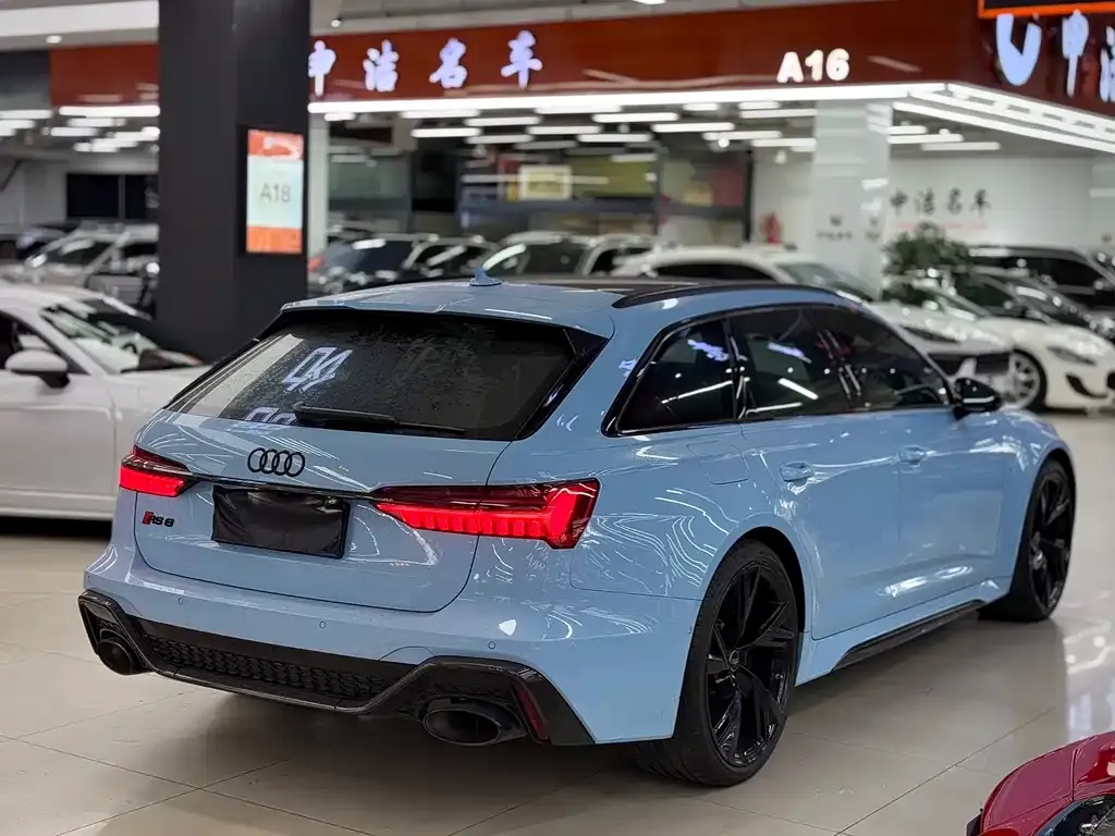 Audi RS 6 2023 из CN, фото 5