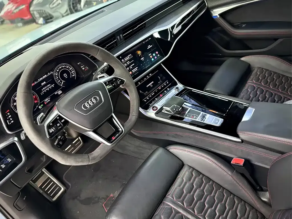 Audi RS 6 2023 из CN, фото 8