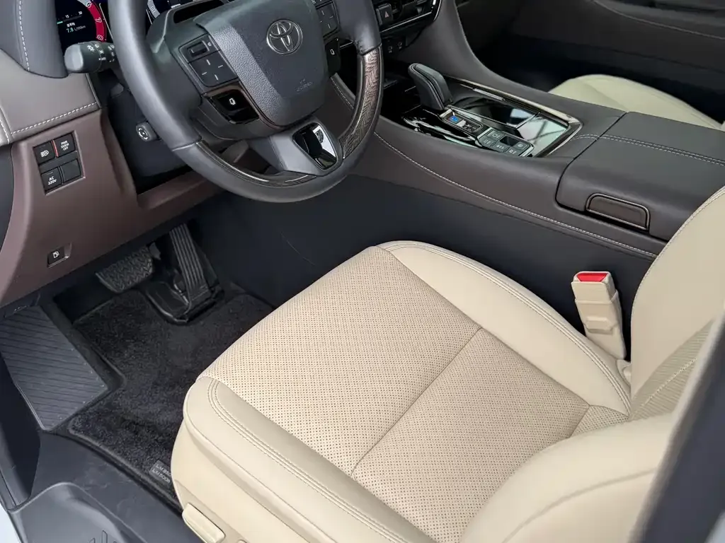 Toyota Vellfire 2024 из CN, фото 5