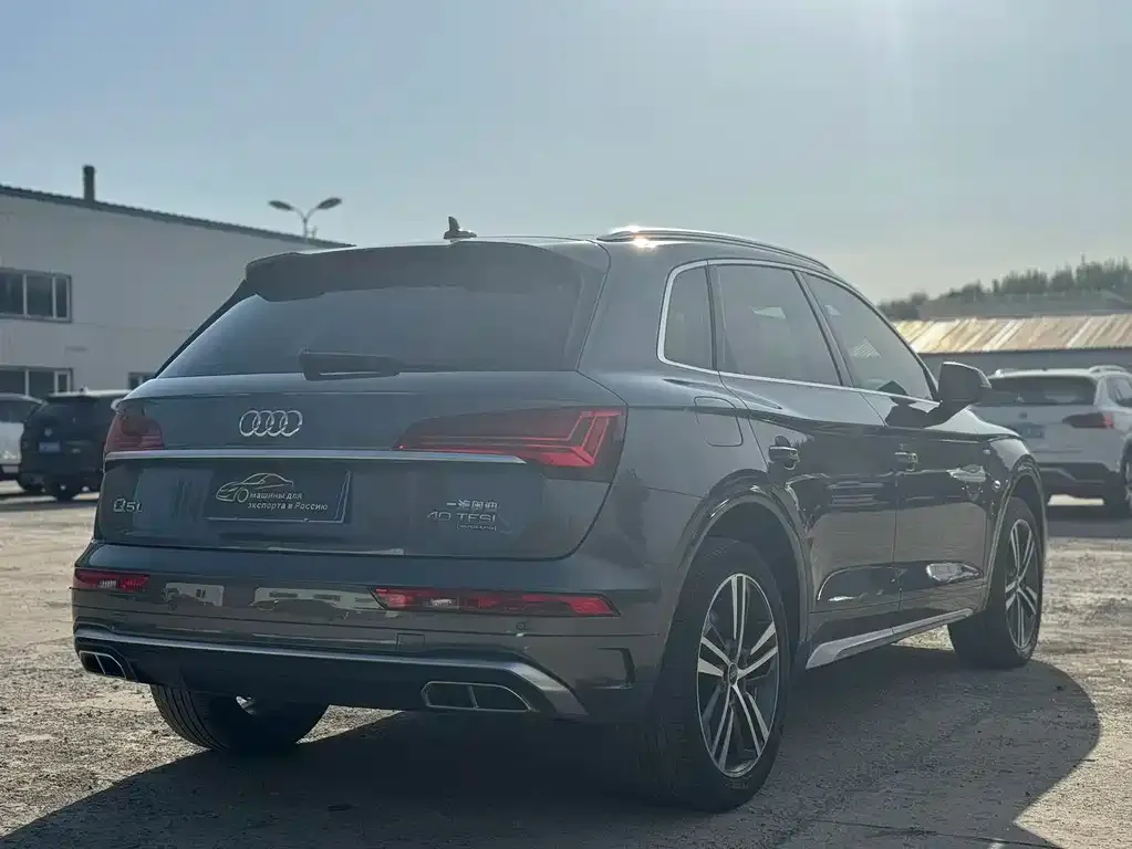 Audi Q5L 2022 из CN, фото 4