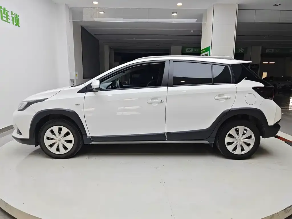 Toyota Yaris L 2022 из CN, фото 4