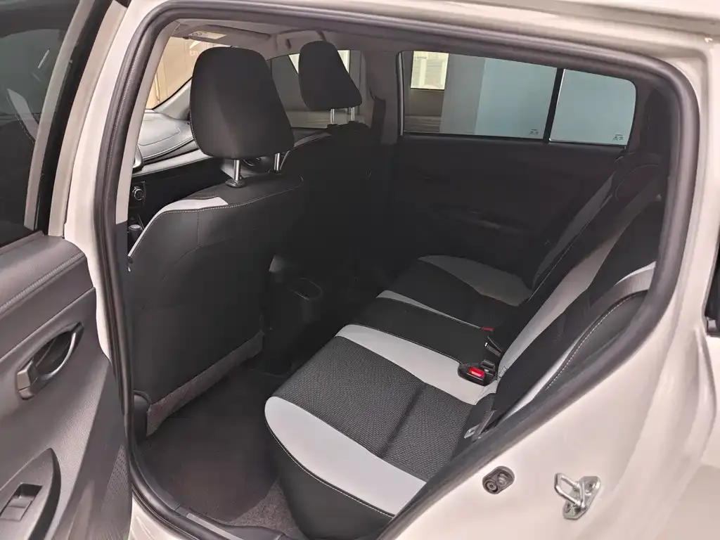 Toyota Yaris L 2022 из CN, фото 9