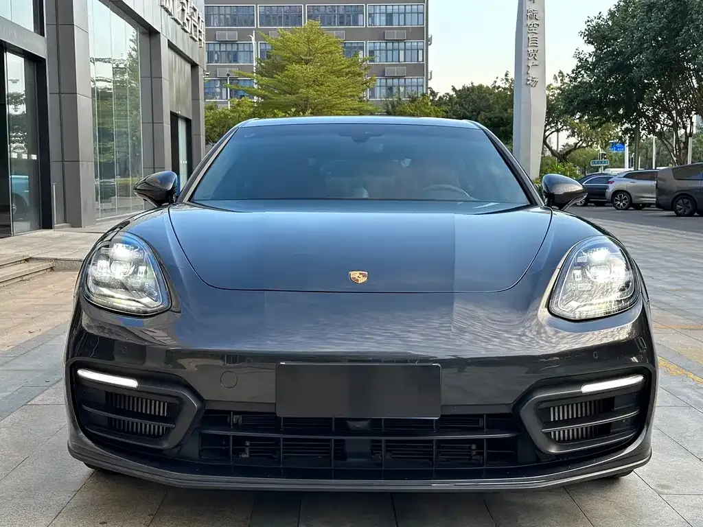 Porsche Panamera 2022 из CN, фото 2