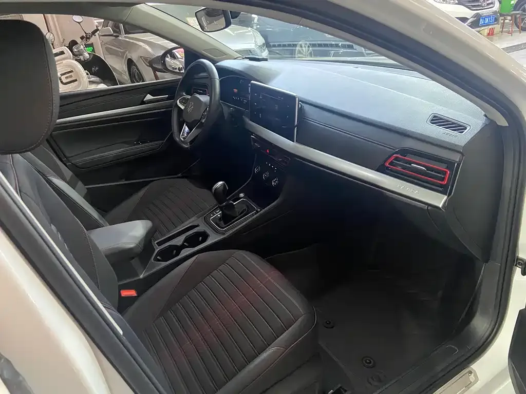 Volkswagen Lavida 2022 из CN, фото 9