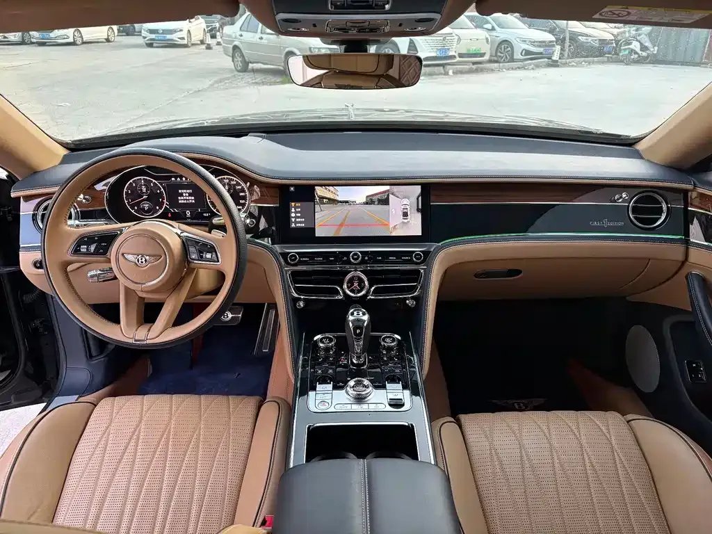 Bentley Flying Spur 2021 из CN, фото 9