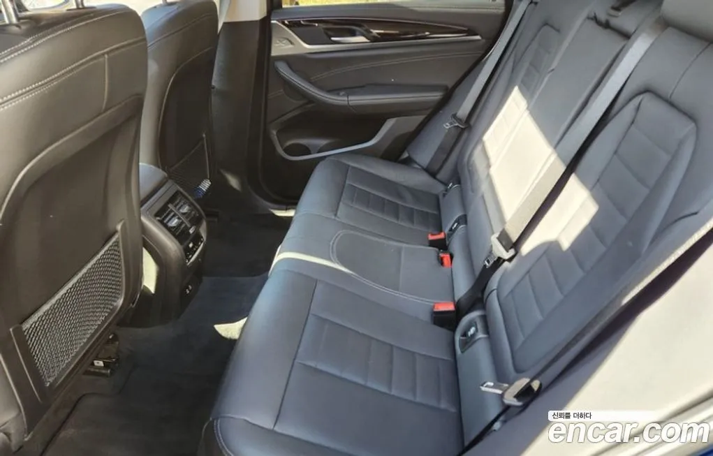 BMW X4 2022 из KR, фото 9