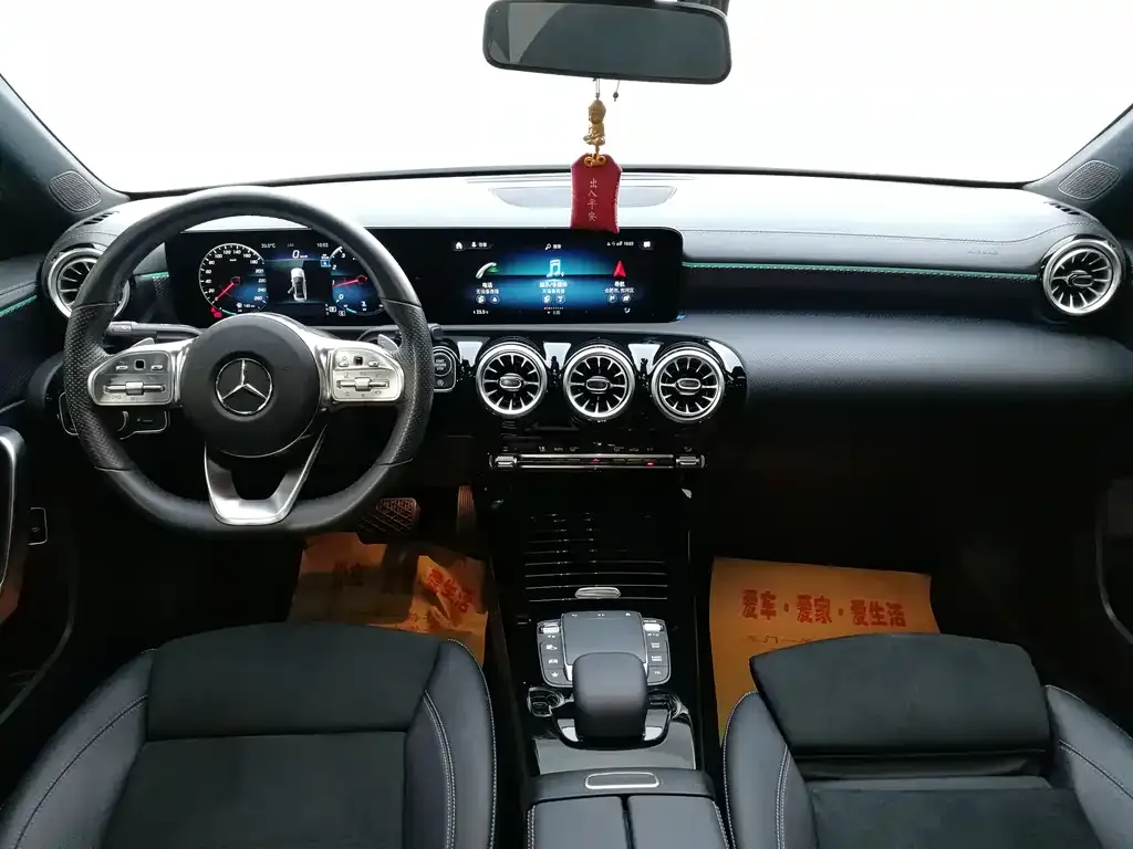 Mercedes-Benz A-Class 2023 из CN, фото 8