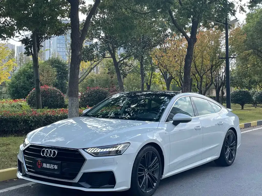 Audi A7 2023 из CN, фото 1