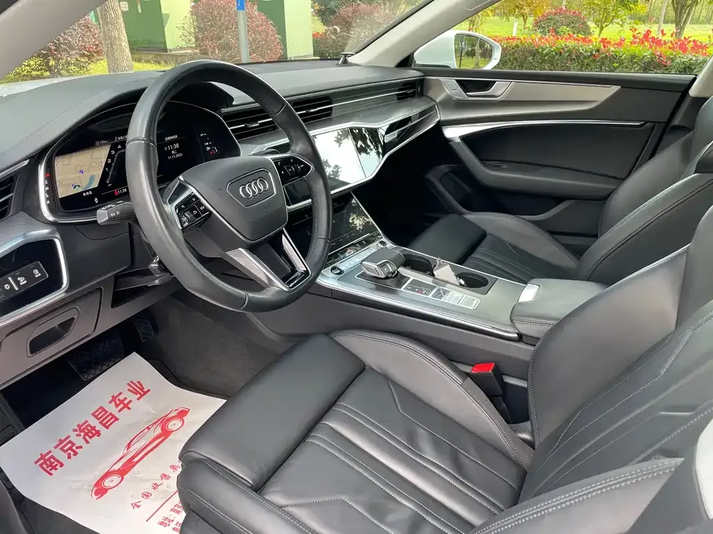 Audi A7 2023 из CN, фото 7