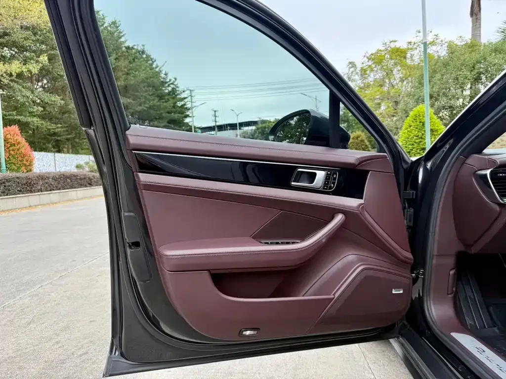 Porsche Panamera 2021 из CN, фото 9