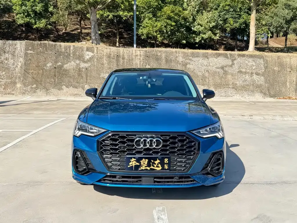 Audi Q3 Sportback 2023 из CN, фото 3