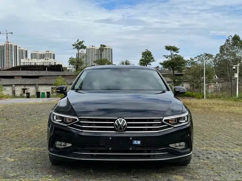 Volkswagen Magotan 2021 из CN, фото 2