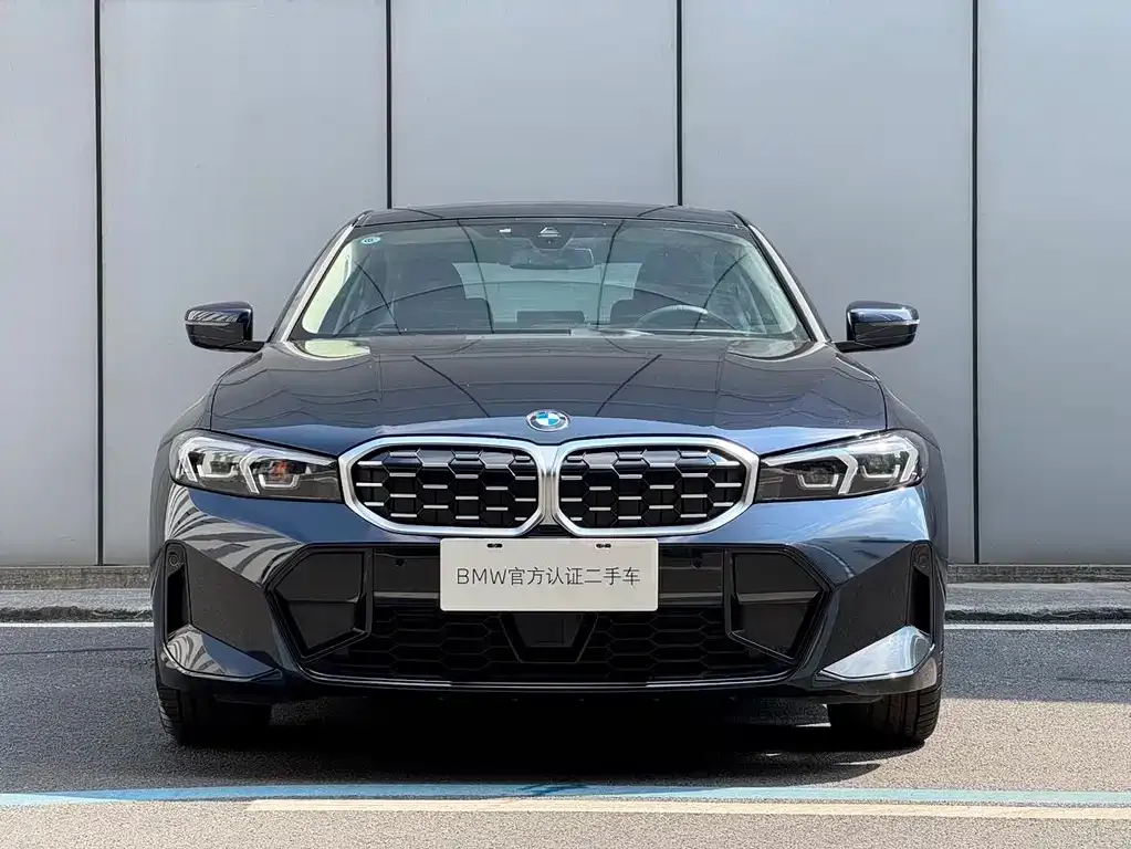 BMW 3 Series 2024 из CN, фото 2