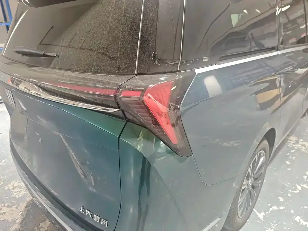 Buick GL8 2025 из CN, фото 6