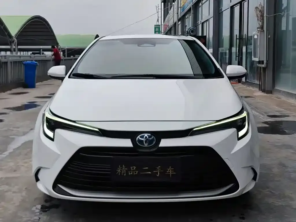 Toyota Levin 2024 из CN, фото 2