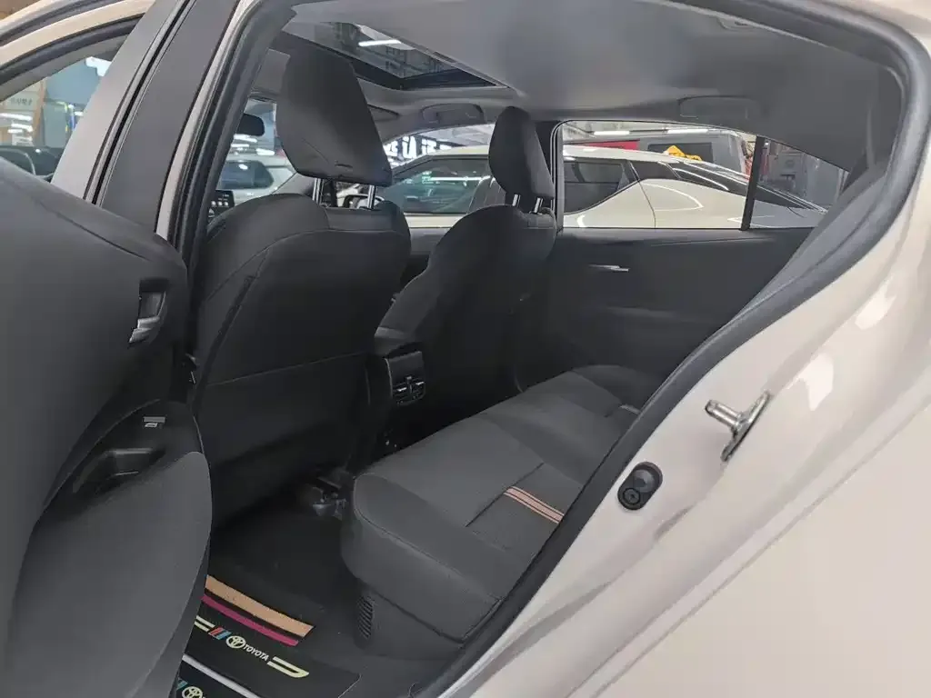 Toyota Levin 2024 из CN, фото 9