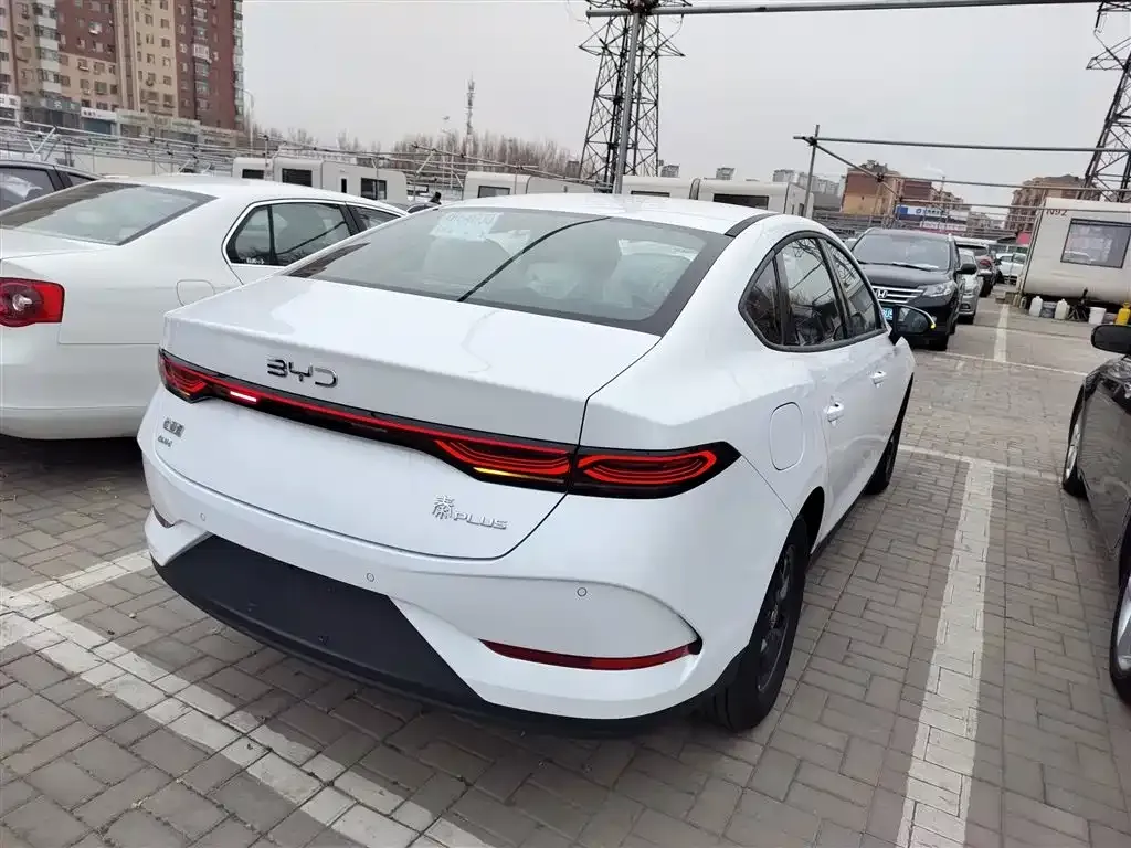 BYD Qin PLUS 2025 из CN, фото 7