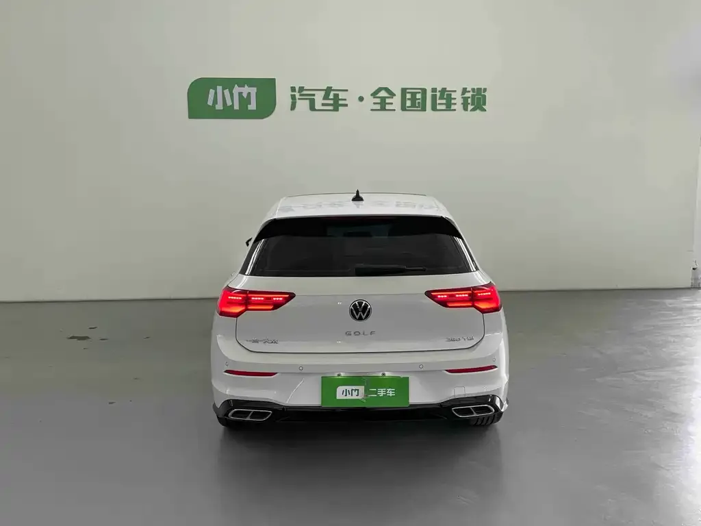 Volkswagen Golf 2023 из CN, фото 4