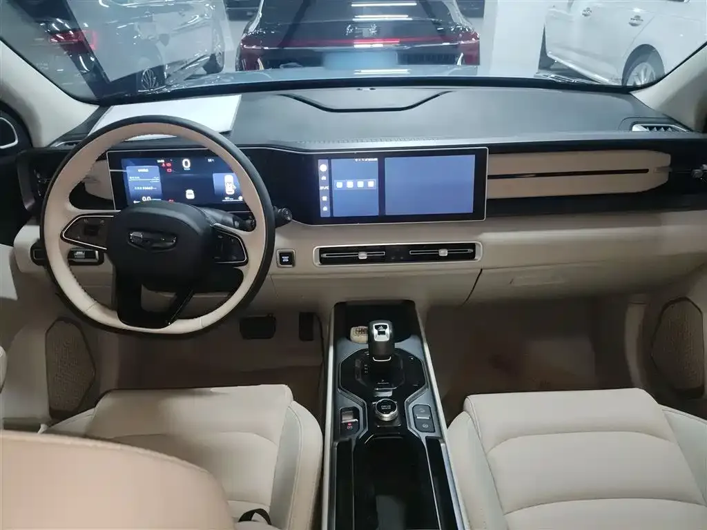 Geely Icon — фото 10