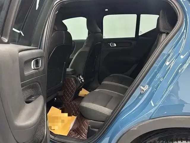 Volvo XC40 2022 из CN, фото 7