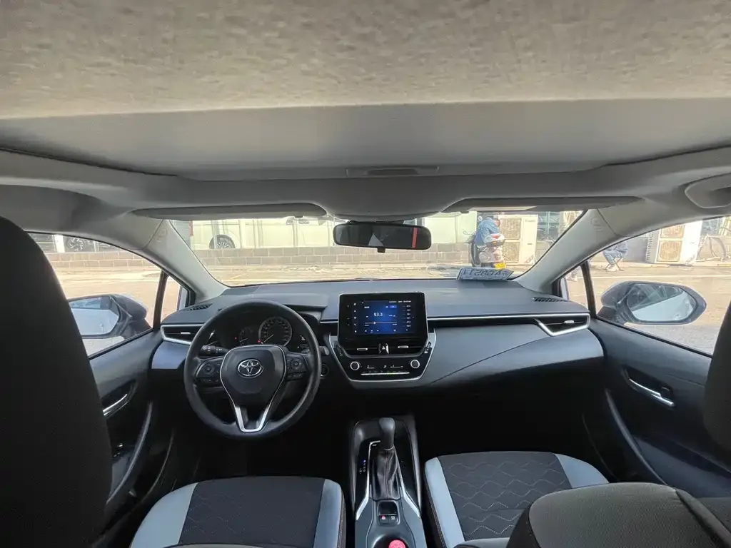 Toyota Corolla 2022 из CN, фото 8