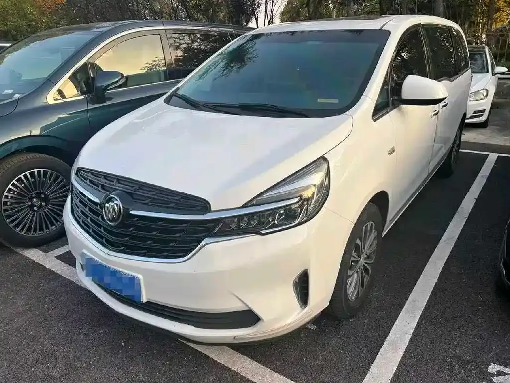 Buick GL8 2022 из CN, фото 1