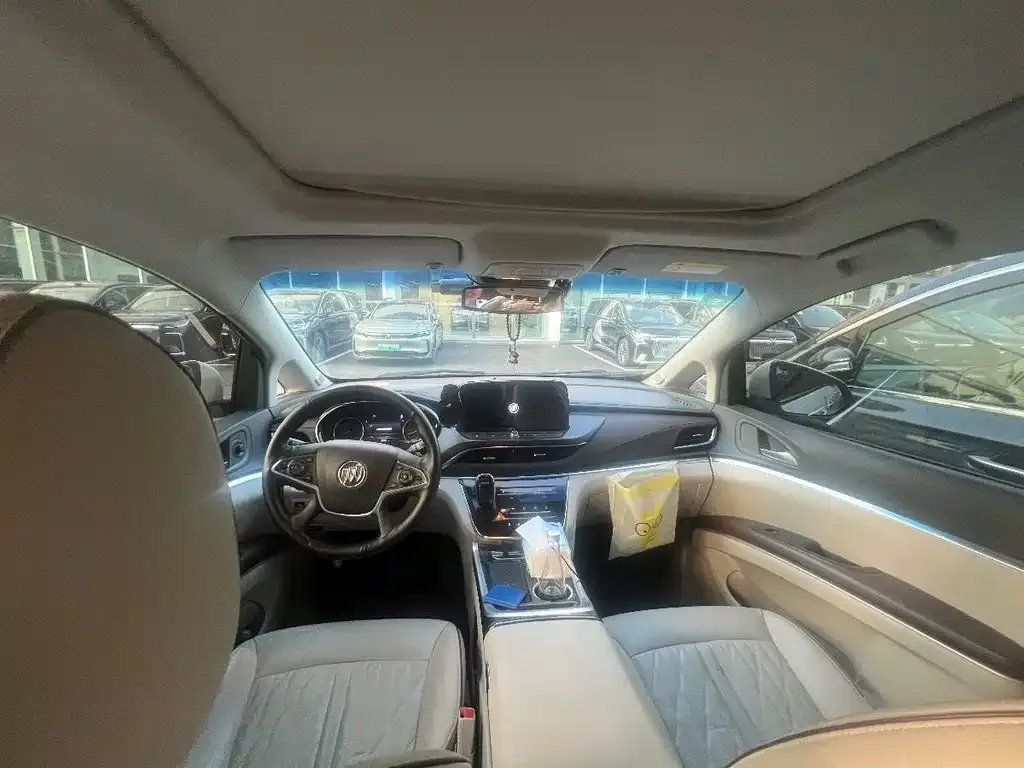 Buick GL8 2022 из CN, фото 4