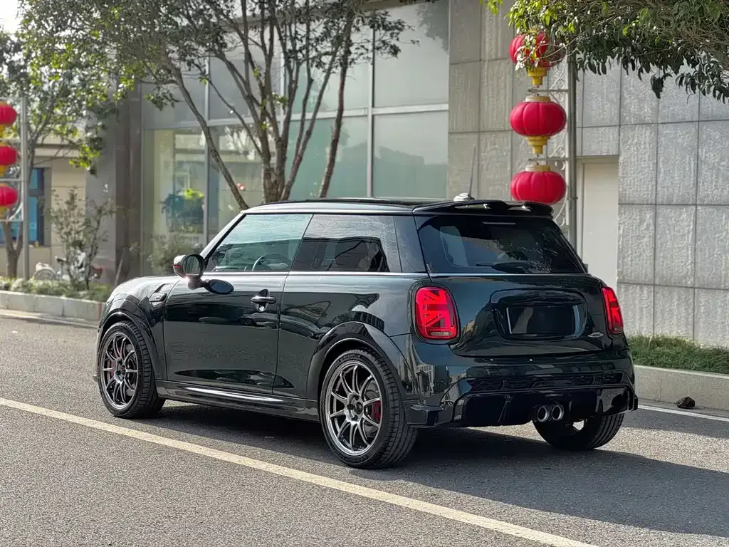 MINI JCW (John Cooper Works) 2023 из CN, фото 3