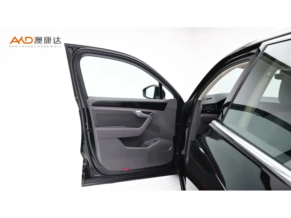 Volkswagen Touareg 2025 из CN, фото 10