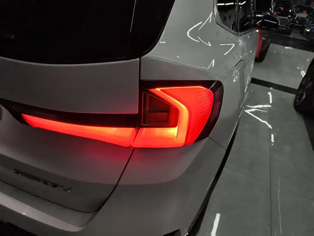 BMW X1 2024 из CN, фото 8