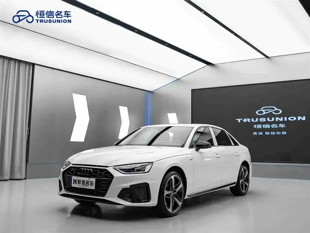 Audi A4L 2023 из CN, фото 3