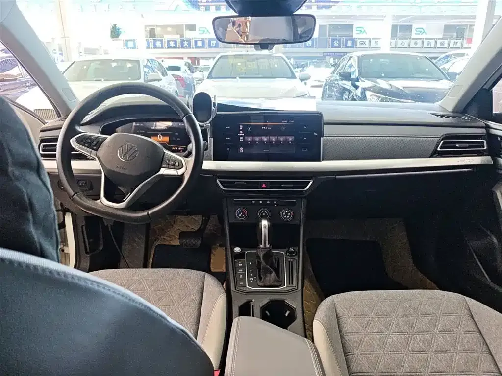 Volkswagen Lavida 2024 из CN, фото 10