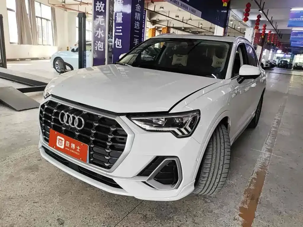 Audi Q3 2022 из CN, фото 1